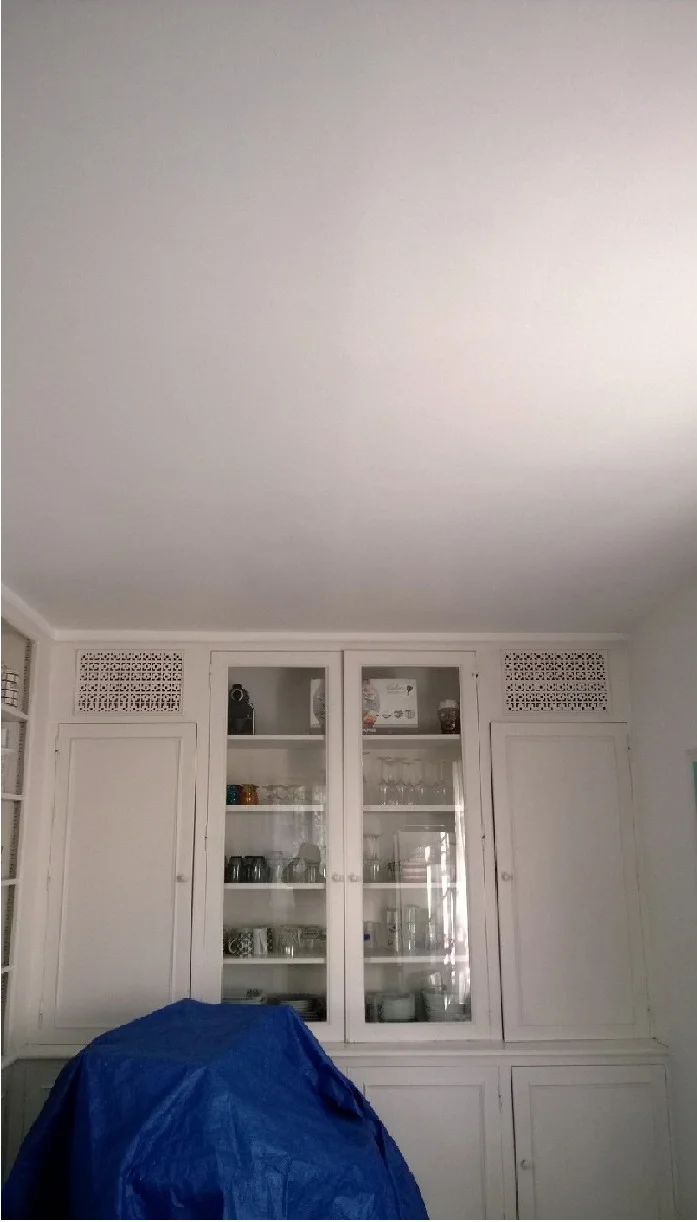 Plafond avant la pose de spots encastrés